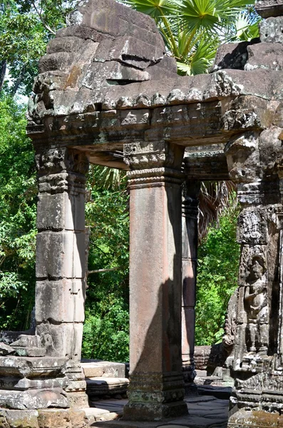 Antico tempio cambogiano — Foto Stock