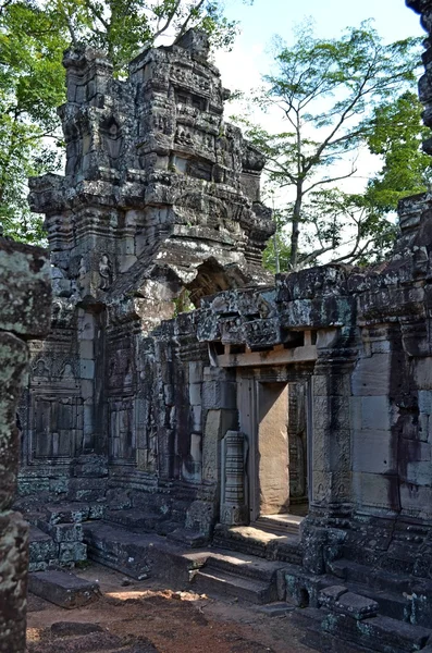 Antiguo templo cambodiano — Foto de Stock