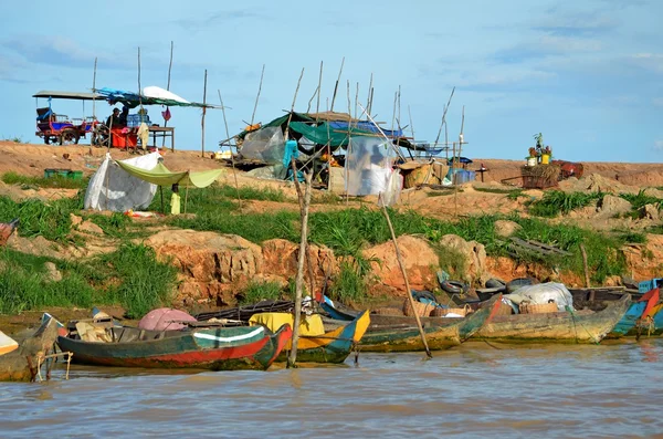 Floating village — Stock Photo, Image