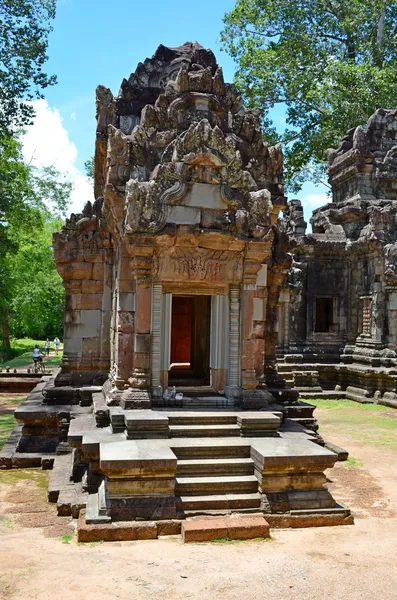 Antiguo templo cambodiano — Foto de Stock