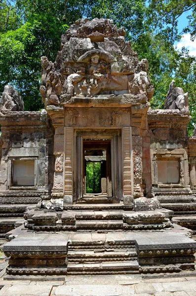 Antiguo templo cambodiano — Foto de Stock