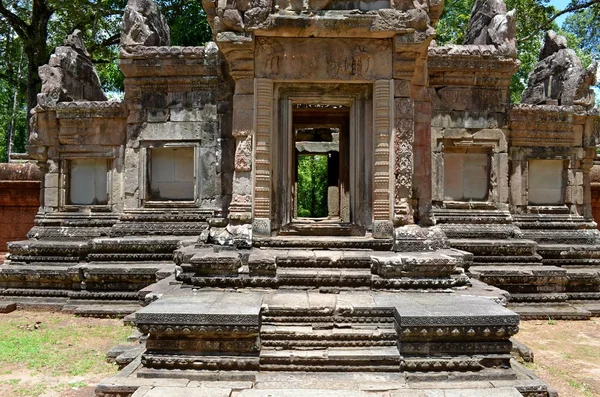 Antigo templo cambojano — Fotografia de Stock