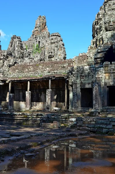 Kamboçyalı antik tapınak — Stok fotoğraf