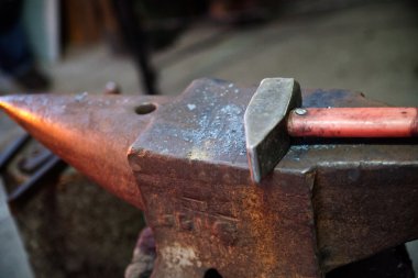 bir smith için ambomalleal