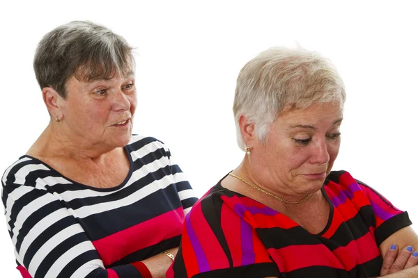 Two female seniors in dispute — Stock Photo, Image