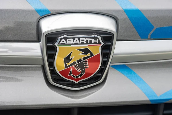 Wetzlar Germany 2022 Abarth Car Logo Racing Car Road Car —  Fotos de Stock