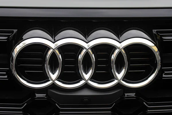 Wetzlar Germany 2022 Close Audi Logo Car Audi German Automobile — Stock Photo, Image