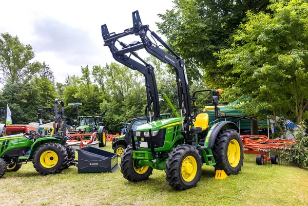 Germany Wetzlar July John Deere Tractor Hydraulic Grab John Deere — Stock fotografie