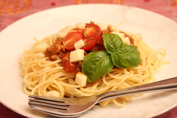 Pasta Con Carne Tomates —  Fotos de Stock