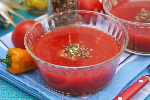 Świeża Zupa Pomidorowa Misce — Zdjęcie stockowe