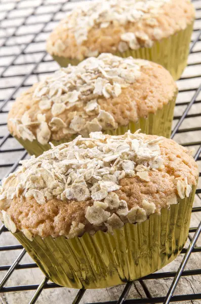Cupcake baked with organic oatmeal — Stock Photo, Image