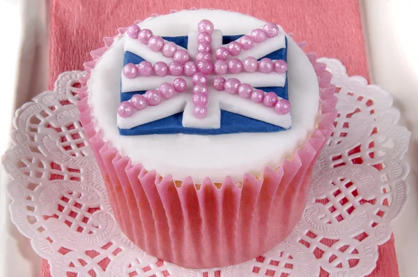 Huis gebakken cupcake met Unie jack — Stockfoto