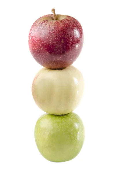 Trois pommes isolées sur blanc — Photo
