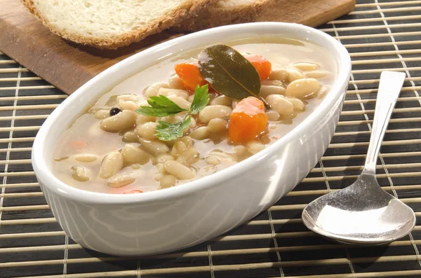 White bean soup with carrots — Stock Photo, Image