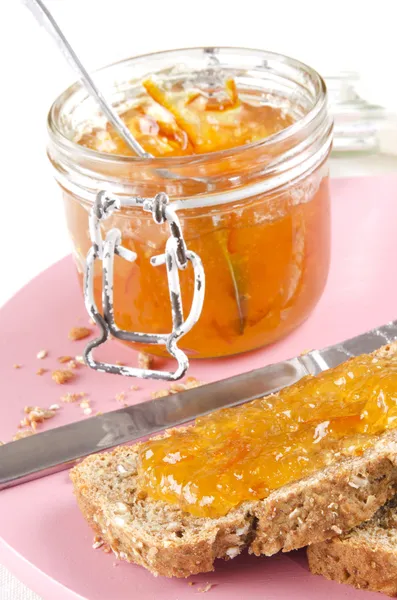 Irish whiskey orange marmalade — Stock Photo, Image