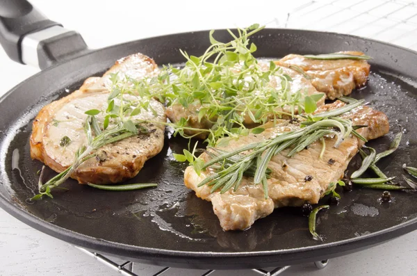 Grilled pork chops with herbs — Stock Photo, Image