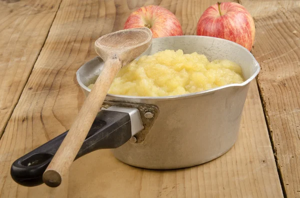 Freshly home made apple compote — Stock Photo, Image