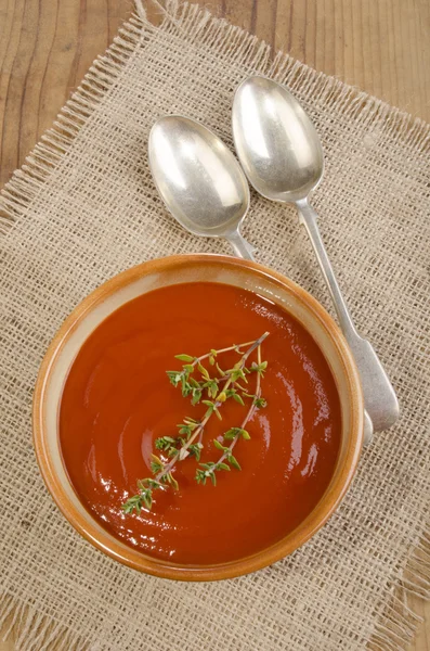 Fresh made organic tomato soup — Stock Photo, Image
