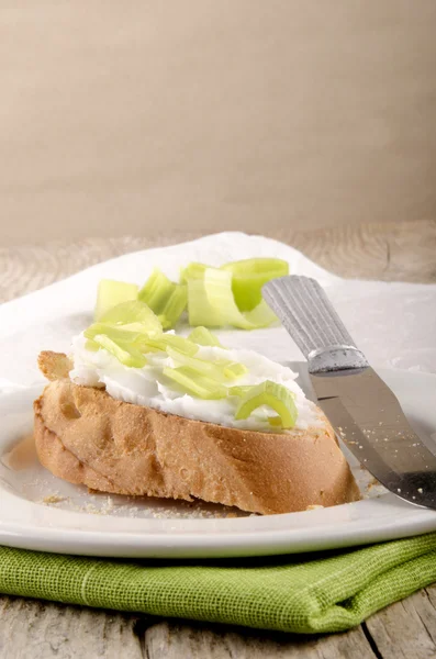 French toast with sour cream and celery — Stock Photo, Image