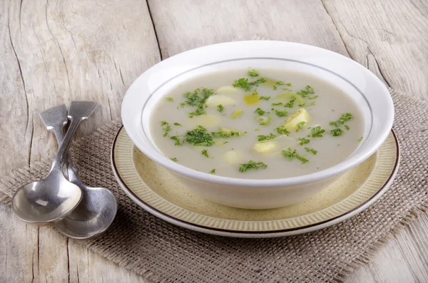 Leek soup with parsley in a small bowl — Stock Photo, Image