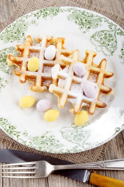 Waffle with easter egg on a plate — Stock Photo, Image