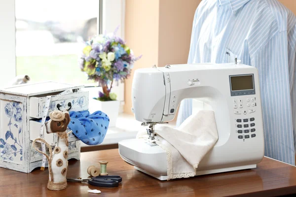 Máquina de coser Fotos De Stock