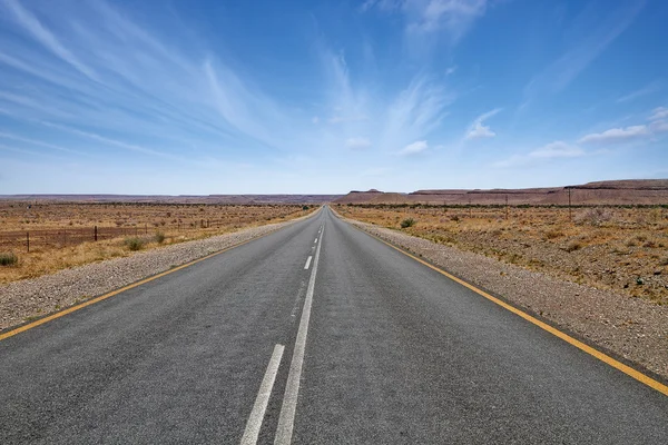 Trans kalahari highway, Severní Kapsko, Jižní Afrika — Stock fotografie