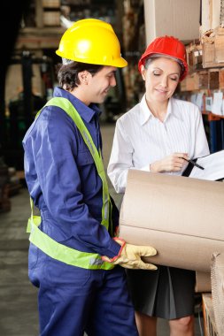 Danışman ve hisse senedi teftiş ustabaşı