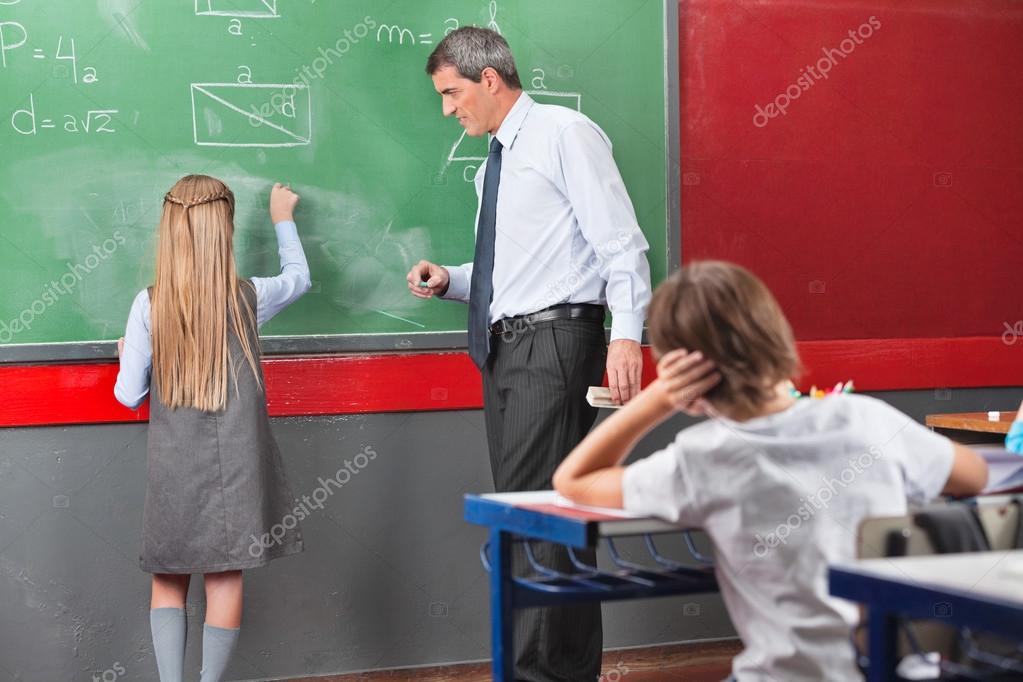 Teacher grannies schoolgirl pissing