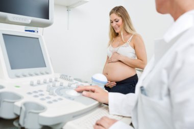 hamile kadın doğum uzmanı Kliniği