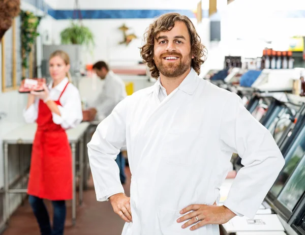 Portrait Of Confident Butcher Standing At Store — Stock Photo, Image