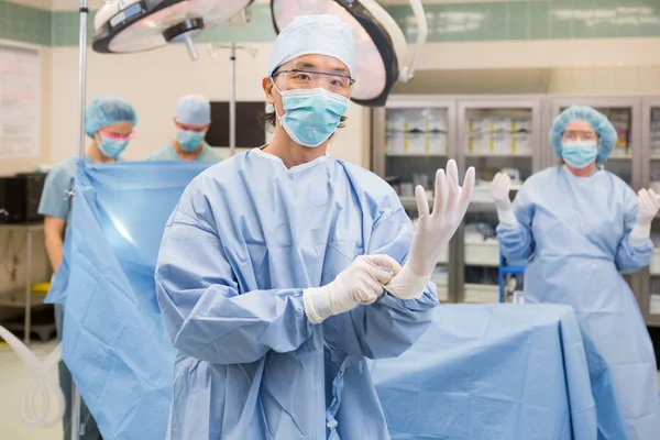 Portrait of Surgeon in Operating Theater — Stock Photo, Image