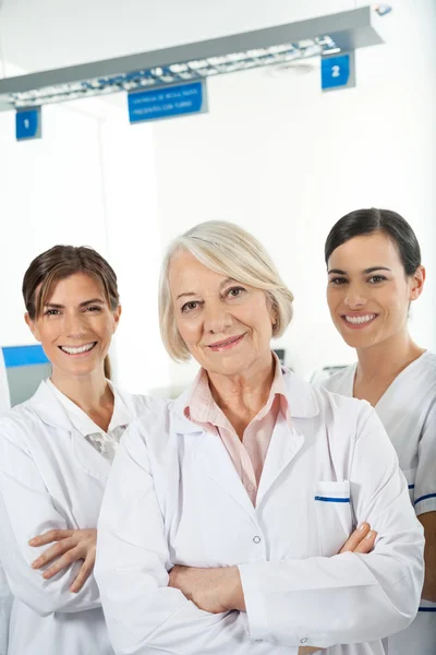 Equipe Médica Confiante — Fotografia de Stock