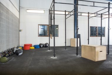 egzersiz fitness kutusu çapraz, ekipmanları