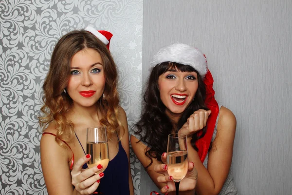 Barátnők-karácsonyi party — Stock Fotó
