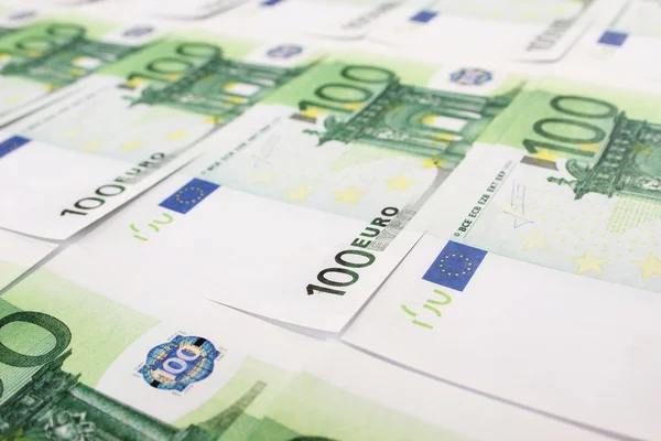 Pile de billets de 100 euros — Photo