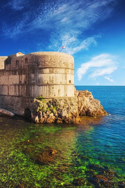 Murallas de la ciudad vieja de Dubrovnik —  Fotos de Stock