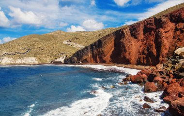 Seçme red beach, santorini, Yunanistan
