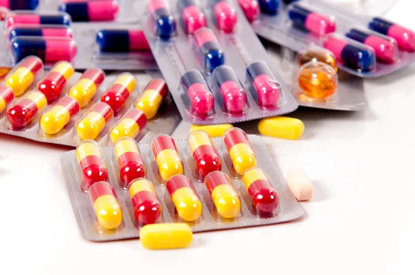 Pills and capsules — Stock Photo, Image