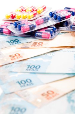 hap, kapsül ve Brezilya para birimi