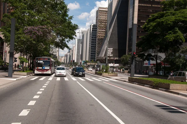 Avenida Paulista en Sao Paulo, Brasil — Foto de Stock