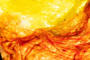 Kırmızı ve beyaz şeffaf renk arkaplan baloncuklu soyut renkli cam dokusu. Yüksek kalite fotoğraf