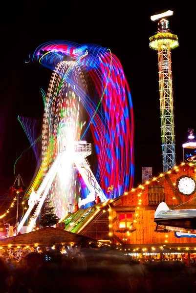 Parque de atracciones. — Foto de Stock