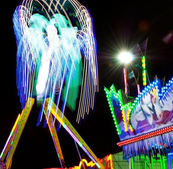 Parque de atracciones. — Foto de Stock