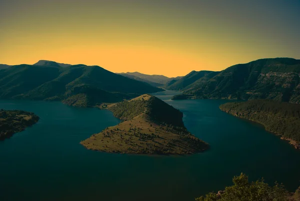 Озеро Кырджали, Болгария — стоковое фото