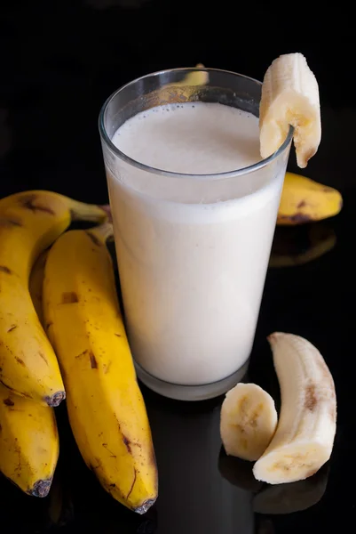 Banana smoothie — Stock Photo, Image