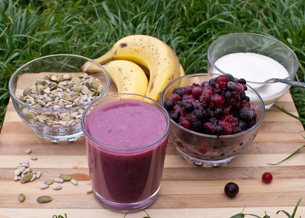 Suco de bagas saudável — Fotografia de Stock