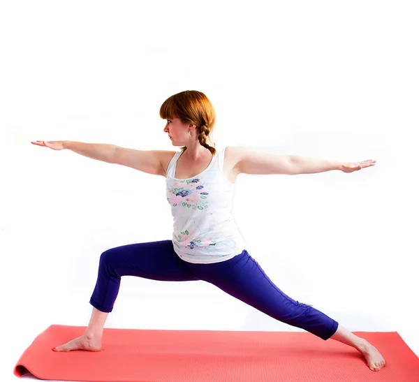 Yoga de ejercicio de mujer de mediana edad — Foto de Stock