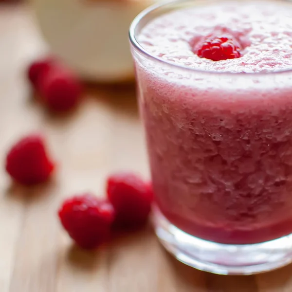 Sehat raspberry dan jus melon — Stok Foto