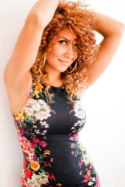 Çekici Genç Kadın